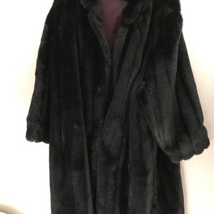 Coat faux fur over Sized